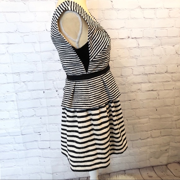 BCBG black & white Piper striped peplum dress - Picture 5 of 8
